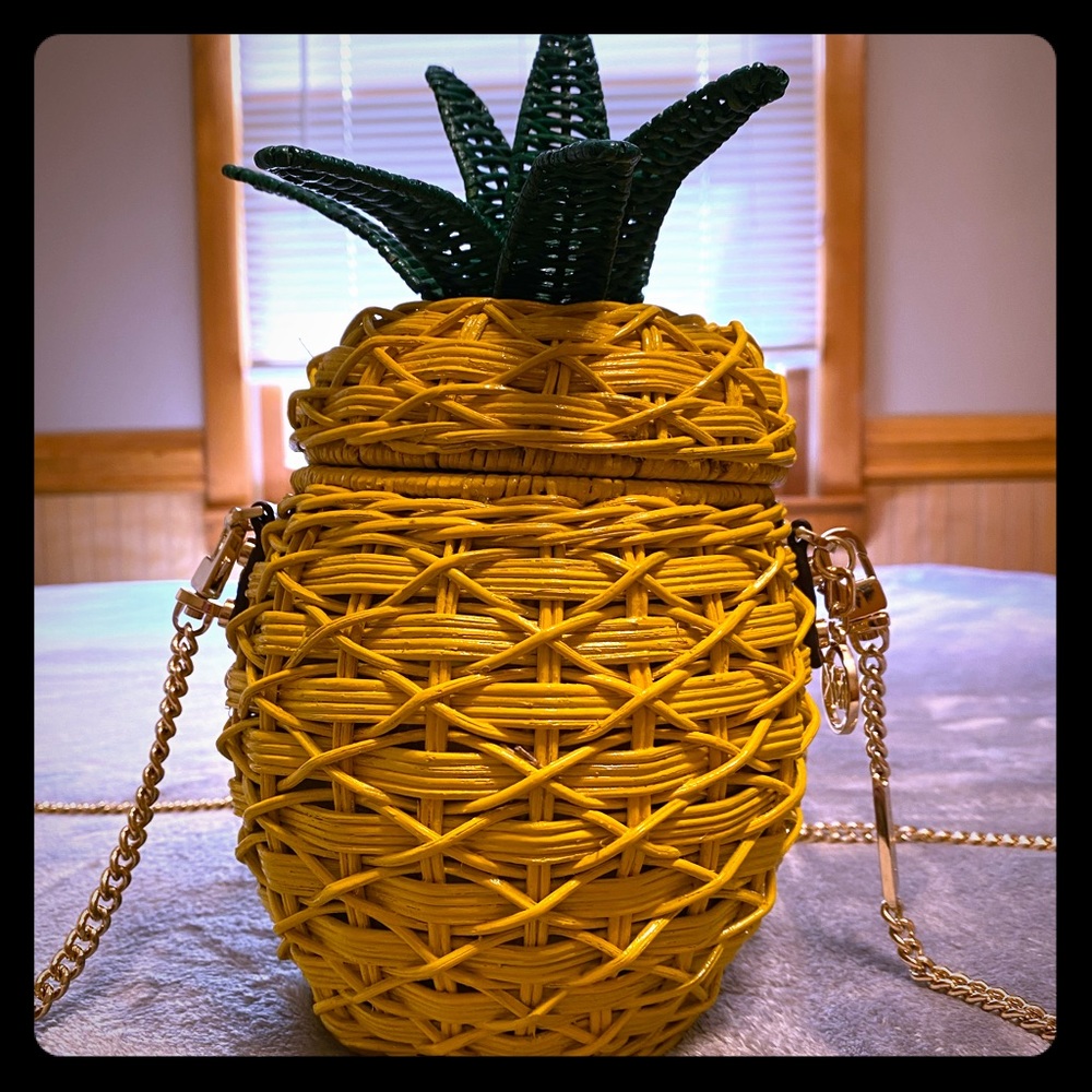 Pineapple crossbody